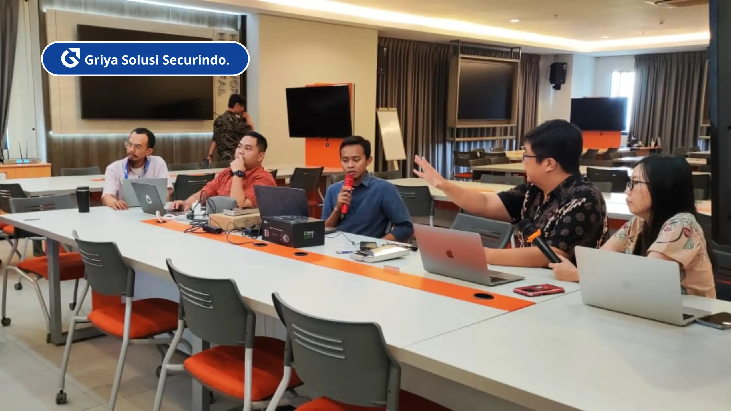 Transformasi Keamanan Kampus: Keberhasilan Implementasi POC Flap & Swing Gateway GSS Solutions